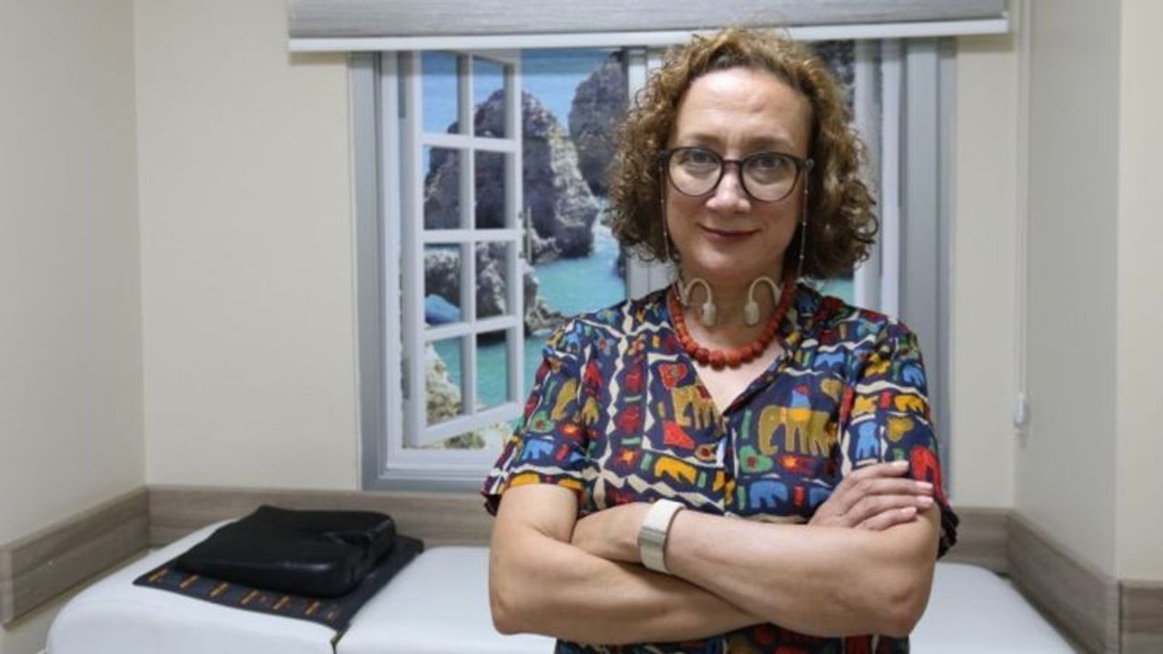 Dr. Sıdıka Oksay: "Bipolar Bozuklukta Erken Tanı ve Tedavi Hayat Kurtarıyor