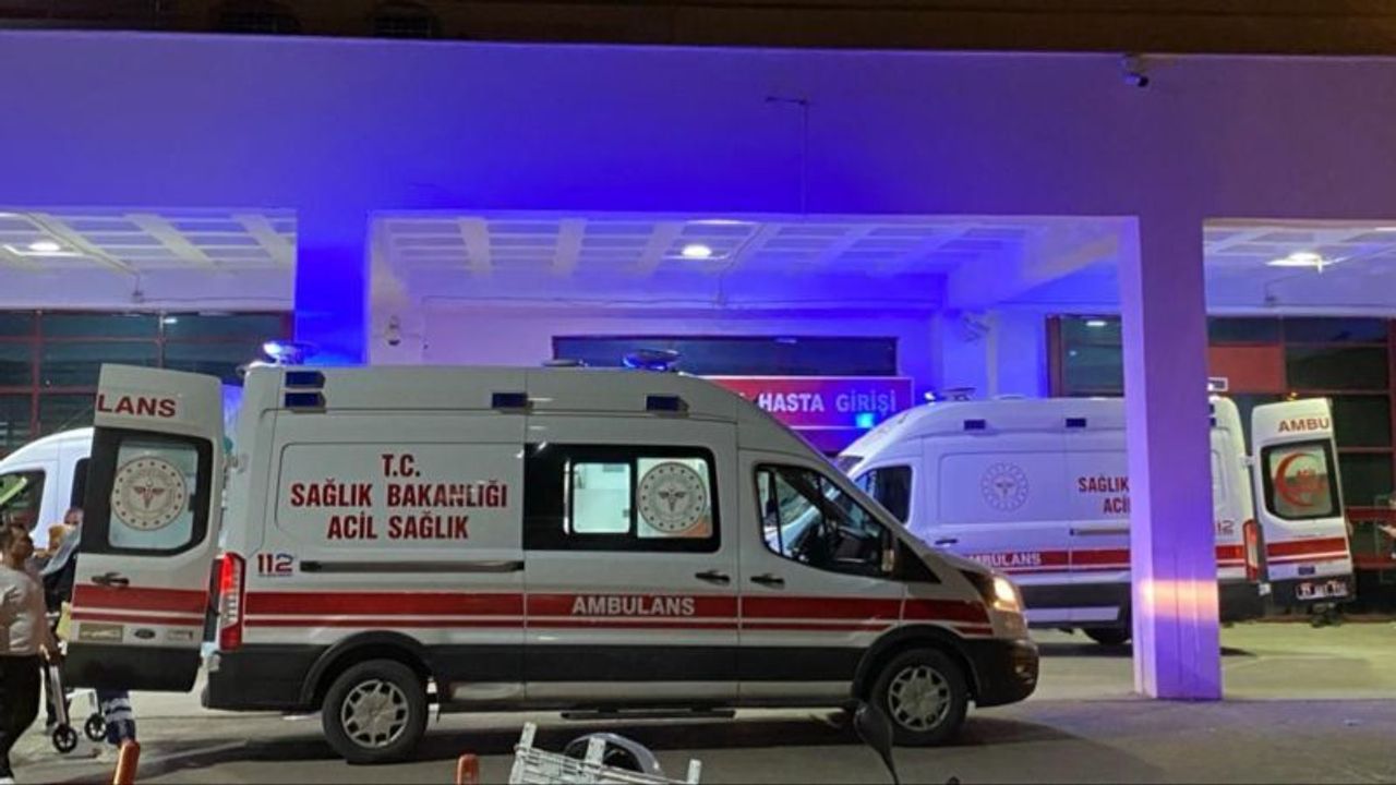 Şanlıurfa’da Otomobil Şarampole Devrildi: 2’si Bebek 5 Yaralı