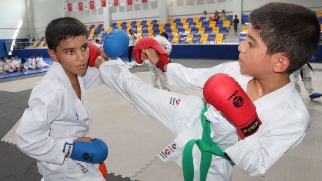 Şanlıurfa’da Yaz Spor Kurslarına Rekor Katılım!