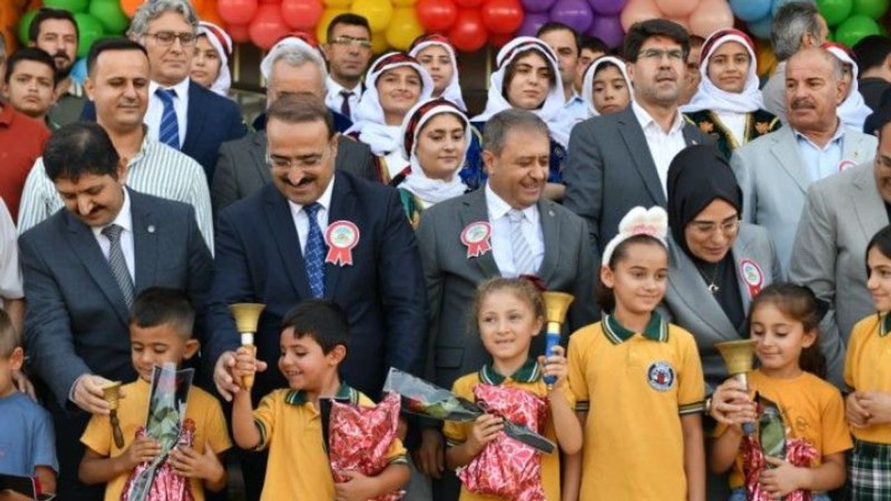 Şanlıurfa’da Yeni Eğitim-Öğretim Yılı Coşkuyla Başladı: 700 Bin Öğrenci Okullara Kavuştu