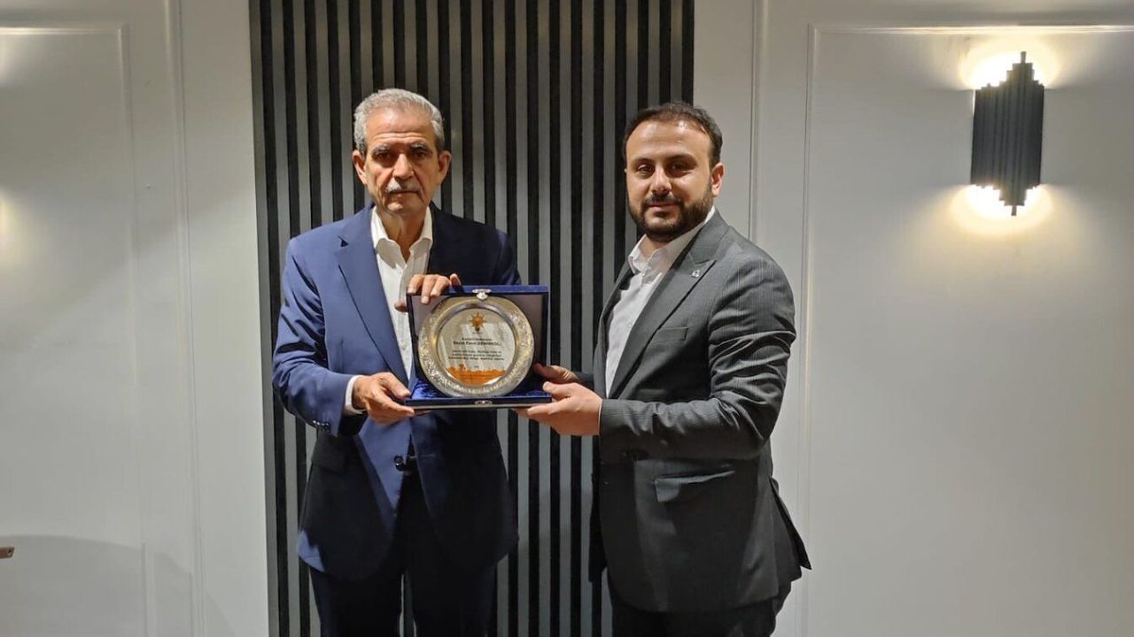 AK Parti Haliliye İlçe Başkanı Bağmancı’dan Fevzi Demirkol’a Teşekkür Ziyaret