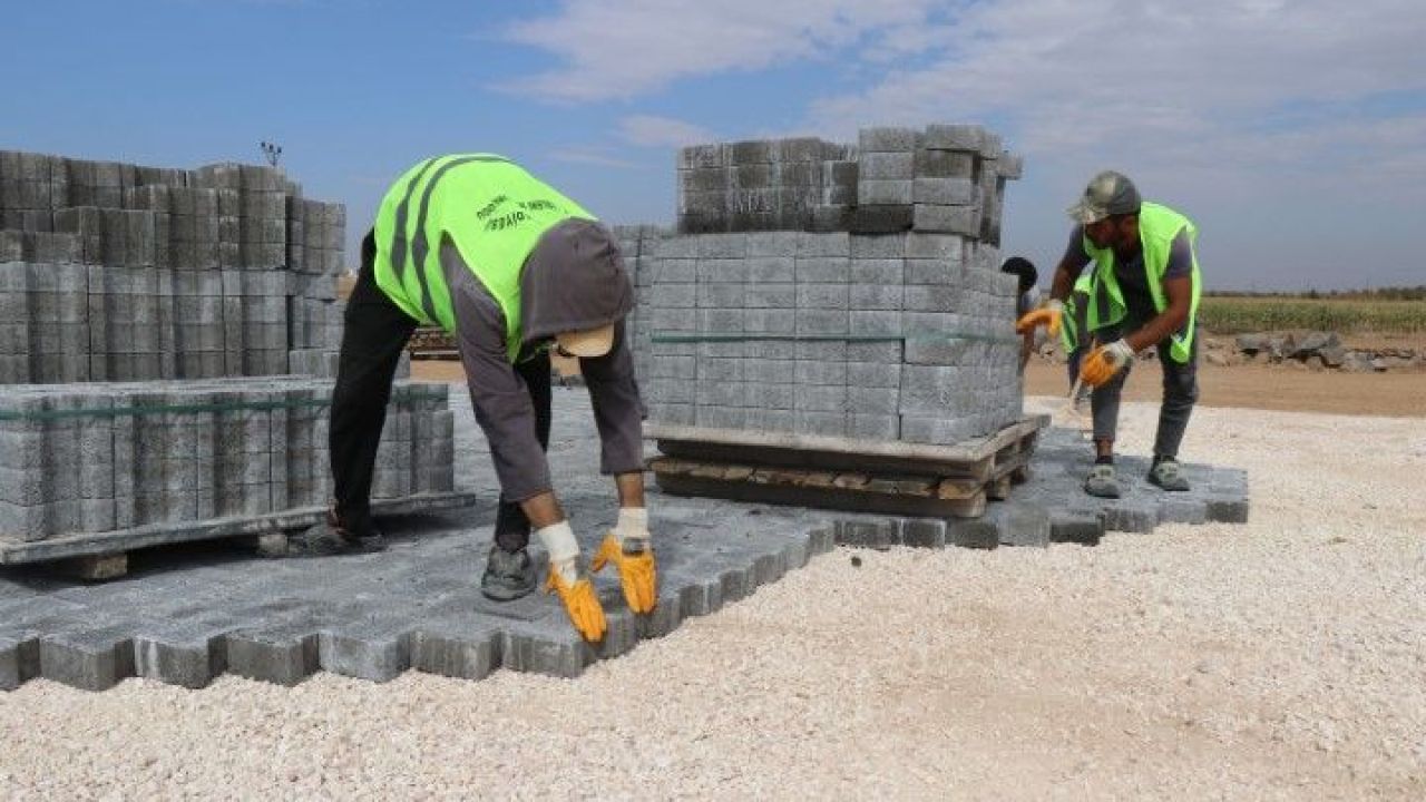 Şanlıurfa İbrik ve Sırrın Mahallesi Yolları Modern Hale Getiriliyor!