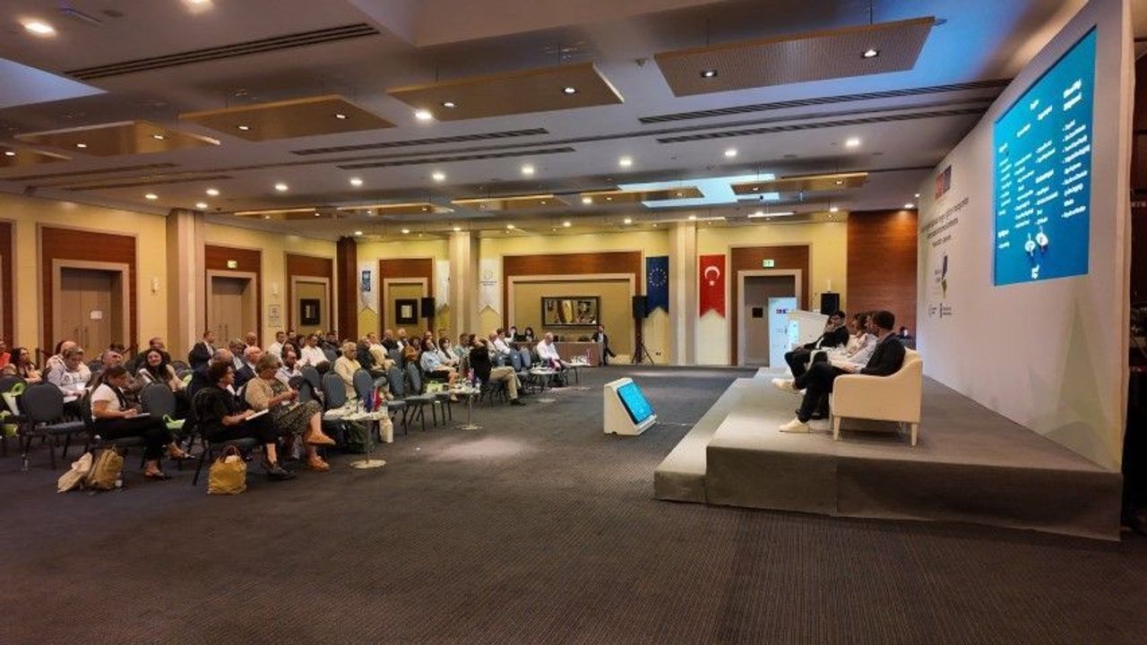 Şanlıurfa’da İklim Değişikliği Konferansı Düzenlendi!