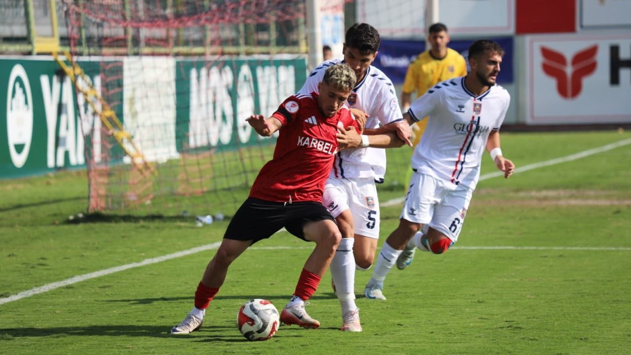 Karaköprü Belediyespor, Sahasında Silifke Belediyespor’a 2-0 Mağlup Oldu