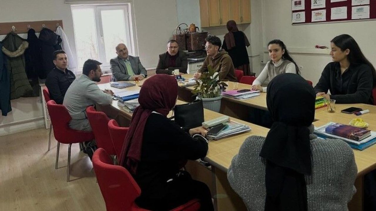 Öğretmenler dikkat; Şanlıurfa, Diyarbakır ve Kahramanmaraş M