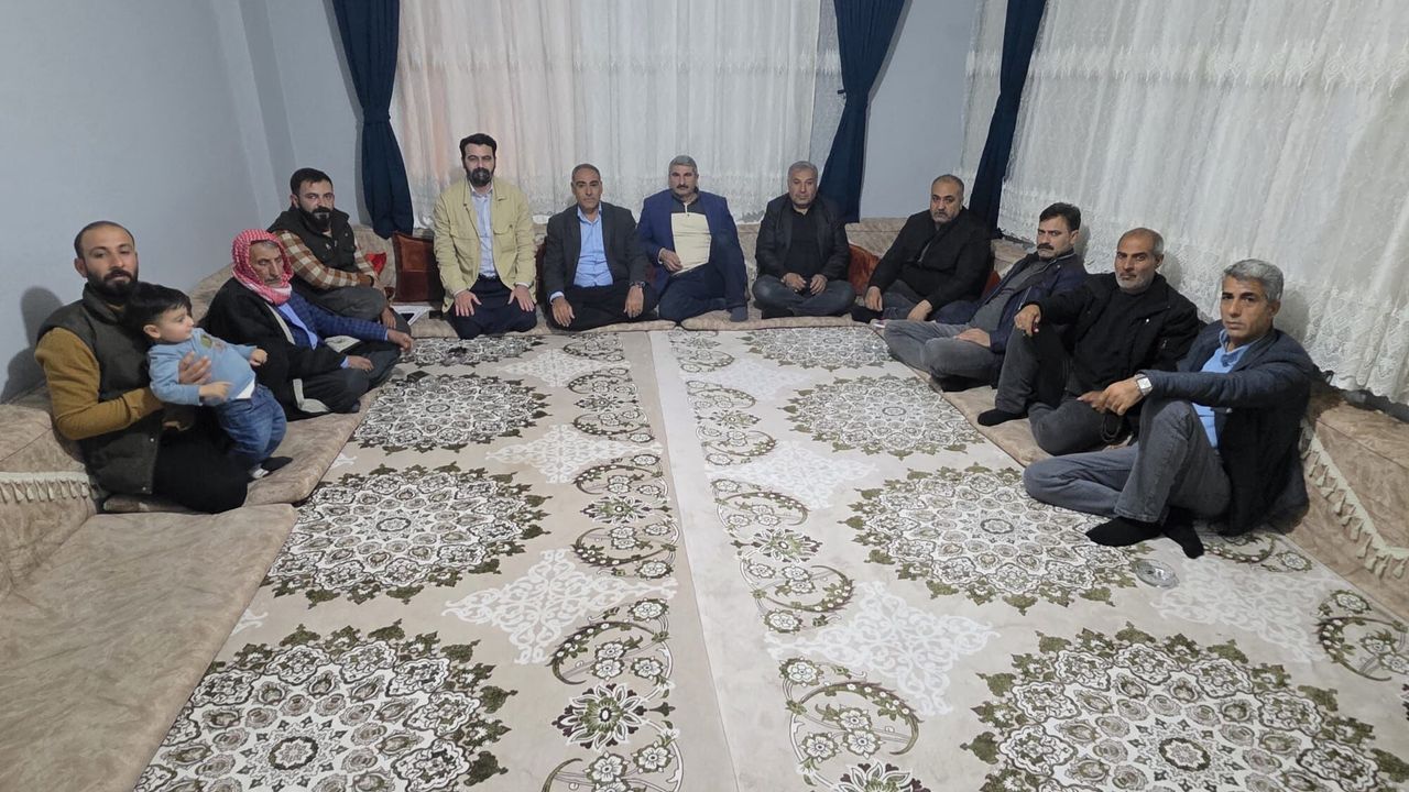 Şanlıurfa’da AK Parti’den Hane Toplantısı