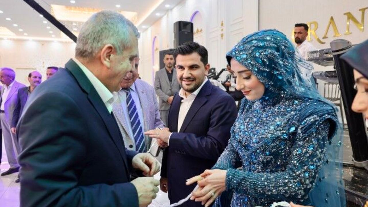 Zeynel Abidin Beyazgül, Moğal ve Cıdır Ailelerinin Mutlu Gününe Ortak Oldu