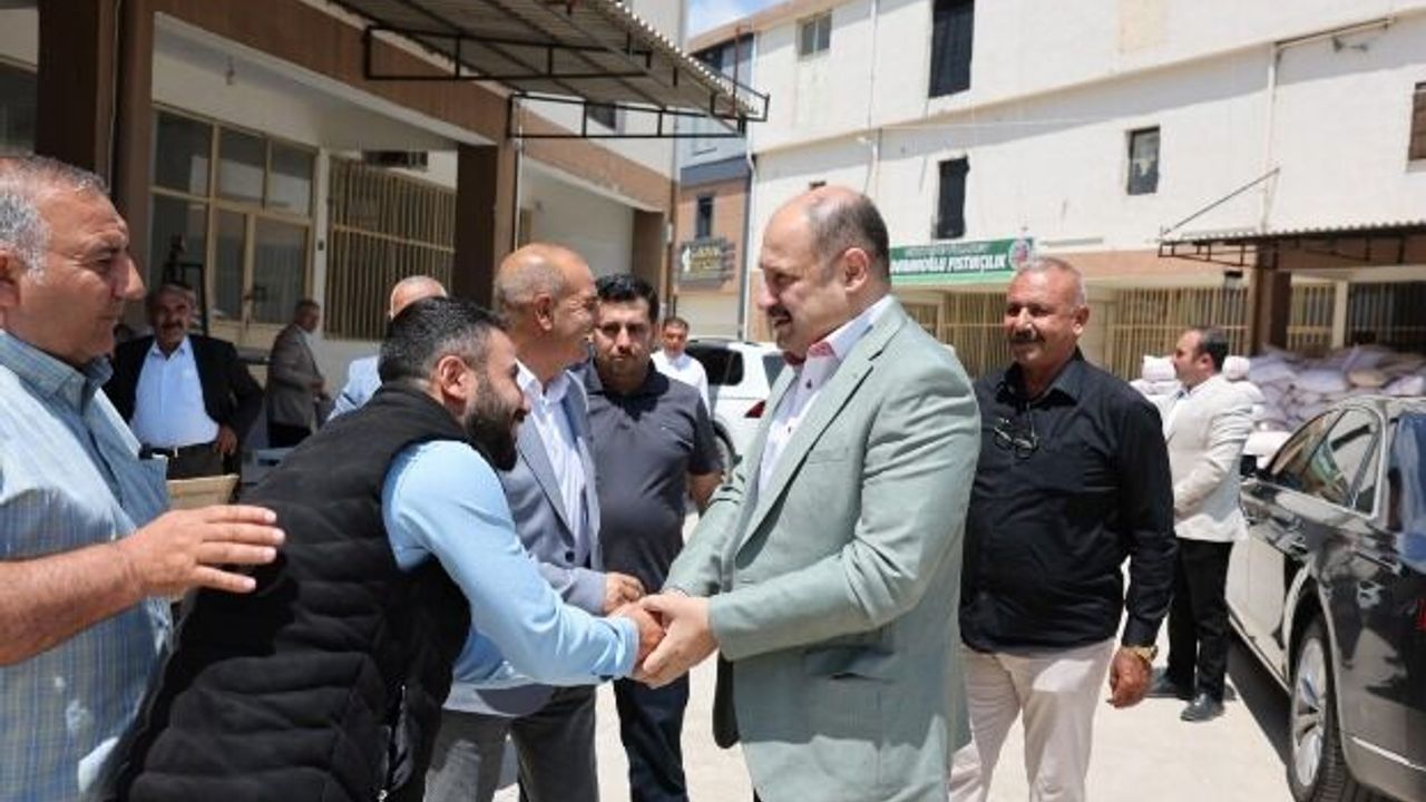 Başkan Gülpınar Birecik Fıstık Hali’nde üreticilerle buluştu