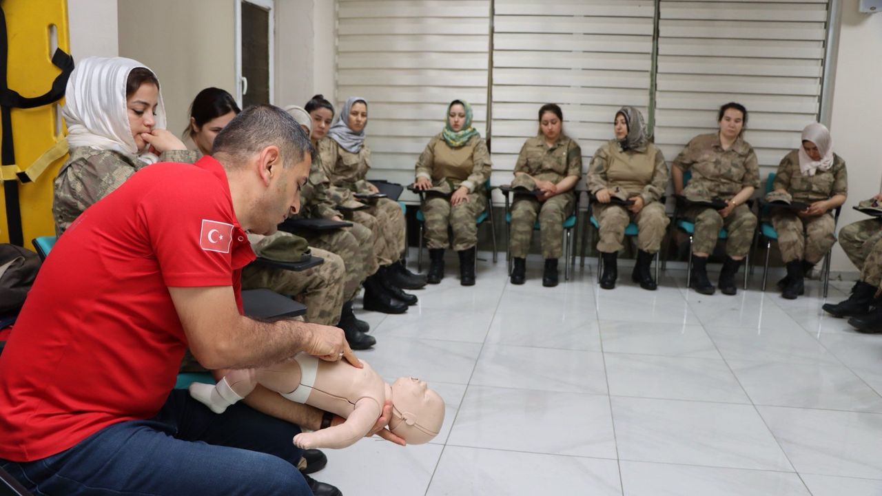 Şanlıurfa’da güvenlik korucularına hayat kurtaran 