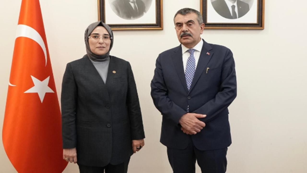 Yazmacı, Ceylanpınar’ın Eğitim Taleplerini Bakan Tekin’e İle