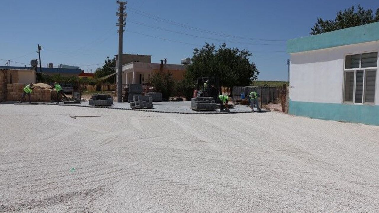 Haliliye'de Yol Atağı Sürüyor! Mahalleler Tek Tek Yenileniyor