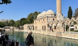 Tarihi Balıklıgöl: Şanlıurfa Turizminin Çekim Alanı