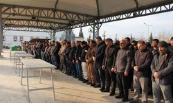 Kazada hayatını kaybeden öğretmen son yolculuğuna uğurlandı