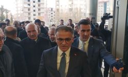 Van Büyükşehir Belediyesine Kayyum Atandı