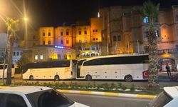 Şanlıurfa'da Turist Yoğunluğu: Göbeklitepe, Balıklıgöl Ziyaretçi Akınına Uğradı!