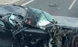 İzmir’de Feci Kaza: İki Kişi Mucizevi Şekilde Kurtuldu!