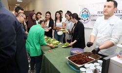 Şanlıurfalı Ünlü Şef Mehmet Ferhat Yıldırım'dan ALKÜ'de Çiğ Köfte Şov