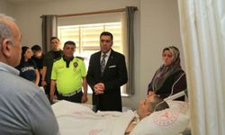 Şanlıurfa Emniyet Müdürü Aksoy, Tedavi Gören Mesai Arkadaşını Ziyaret Etti