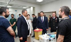 Şanlıurfa Valisi Hasan Şıldak’tan Mehmet Akif İnan Hastanesi Ziyareti