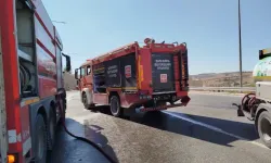Şanlıurfa Eyyübiye'de Orman Yangını Korkuttu: Ekipler Zamanında Müdahale Etti