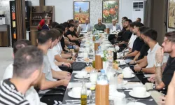 Başkan Nihat Çiftçi’den Karaköprü Belediyespor’a Moral Yemeği