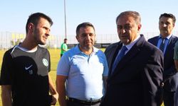 Şanlıurfa Valisi Hasan Şıldak Futbol Klubünü Ziyaret Etti!