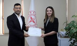 Sualtı Hekimi Dr. Özge Yeşilgül Kaya'ya Teşekkür Belgesi Takdim Edildi!