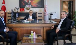 AK Parti Siverek İlçe Başkanı Özeyranoğlu’ndan İl Sağlık Müdürü Berk’e Ziyaret