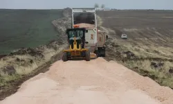 Şanlıurfa Büyükşehir Belediyesi Siverek Kırsalında Ulaşımı Rahatlatıyor!