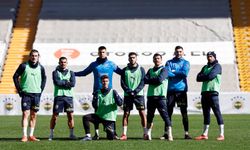 "Fenerbahçe, Galatasaray Derbisi İçin Hazırlıklara Başladı"