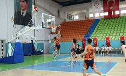 Şanlıurfa’nın Genç Basketbolcuları U-16 Bölge Müsabakalarında Göz Doldurdu