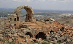 Şanlıurfa'daki dini yapılar, tarih boyunca farklı inançların bir arada yaşadığını gösteriyor.