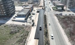 Şanlıurfa Büyükşehir Belediyesi Maşuk TOKİ Yolunda 2. Etap Asfalt Serimine Başladı