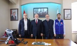 Gazze İçin Emekli Maaşını Bağışladı