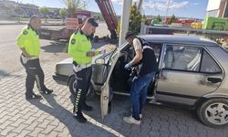 Çorum'da Çalıntı Otomobille Drift Keyfi Poliste Bitti