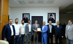 Ketikanlılar Derneği’nden Birecik Kaymakamı’na Ziyaret