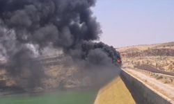 Şanlıurfa Birecik Barajı’nda Yükselen Dumanlar Paniğe Neden Oldu