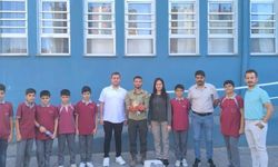 Birecik’te Sınıfa Misafir Olan Baykuş Doğaya Kavuştu