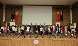 Şanlıurfa’da 1000 Başarılı Öğrenciye Bisiklet Hediyesi!