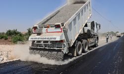 Şanlıurfa’da Kırsal Yollarda Sathi Kaplama Atağı!