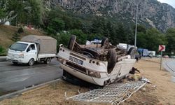 Kaygan Yolda Kaza: Isparta’da 9 Kişi Hastanelik Oldu