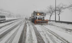 Şanlıurfa’da Kar Alarmı: Çok Sayıda Yol Trafiğe Kapatıldı!
