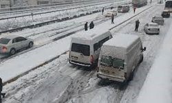 Şanlıurfa Valiliği Açıkladı: Yoğun Kar Nedeniyle İki Güzergâh Ulaşıma Kapatıldı!