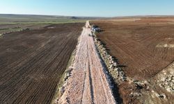 Şanlıurfa’da Üç İlçeyi Birleştiren Yol Baştan Sona Yenileniyor!