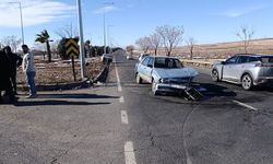 Şanlıurfa–Mardin Yolunda Kavşak Kazası: 4 Yaralı