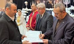 Şanlıurfa Ticaret Borsası Başkanı Mehmet Kaya Genç Çiftin Sevincine Ortak Oldu