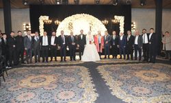 Şanlıurfa'da Seçkin Davet: Hamidanoğlu ve Şenateş Ailelerinin Mutlu Günü