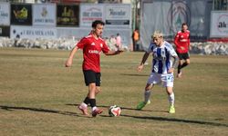 Karaköprü Belediyespor ile Mazıdağı Fosfatspor Yenişemedi