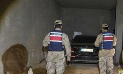 Şanlıurfa Akçakale’de Ahırda Saklanan Çalıntı Araç Bulundu