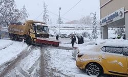 Şanlıurfa Haliliye’de Karla Mücadele Aralıksız Sürüyor!